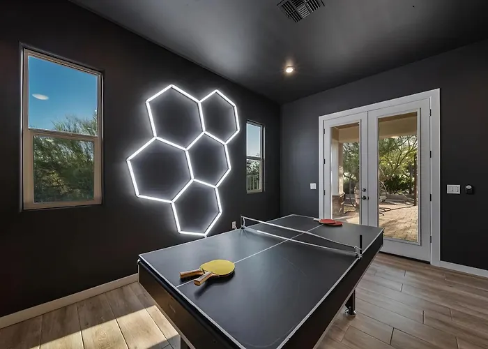 Holiday home Oasis - Pool Hot Tub & Pickleball