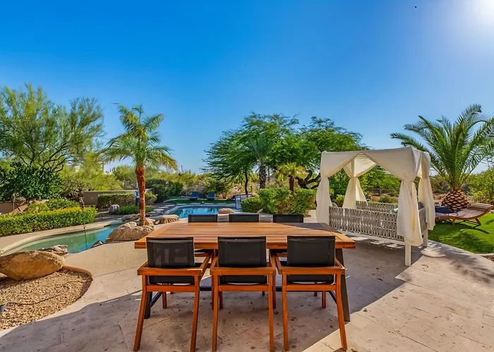 Oasis - Pool Hot Tub & Pickleball * Scottsdale